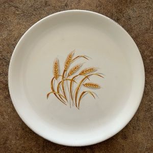 Homer Laughlin Knowles Golden Wheat Dinner Plate X4020 1950s made in USA Lennox
